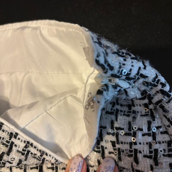 LOFT Metallic Sequin Tweed Shift Mini Skirt White Black Size 12 - Picture 6 of 8